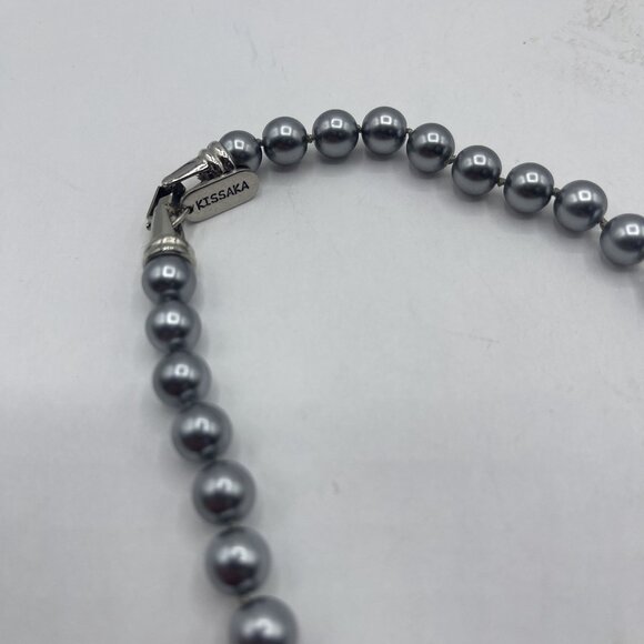 Vintage Kissaka Faux Gray Glass Pearl Beaded Necklace With Silver Clasp - Picture 3 of 12